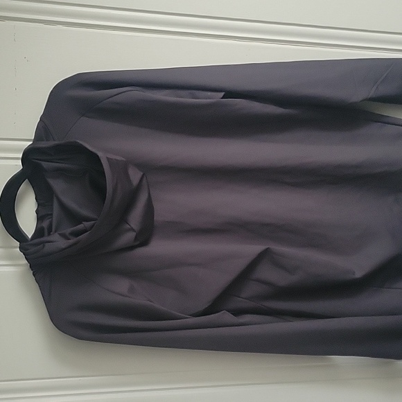 Golite hooded running jacket - Picture 2 of 6